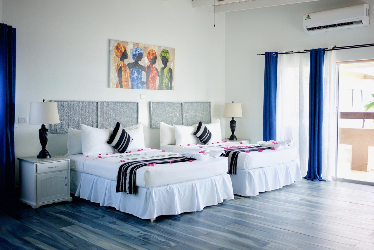 Tropikist Beach Hotel And Resort Crown Point Eksteriør billede