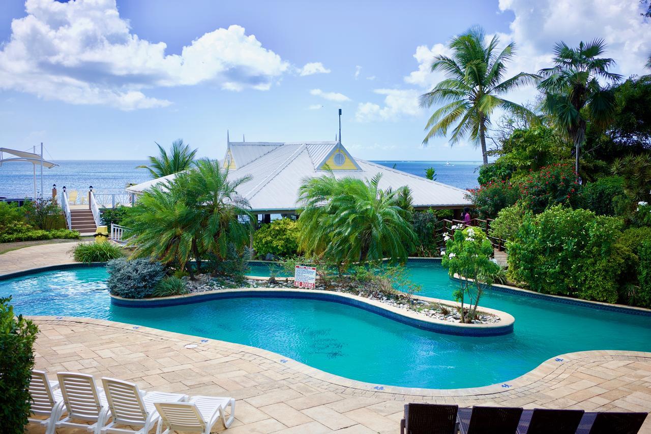 Tropikist Beach Hotel And Resort Crown Point Eksteriør billede
